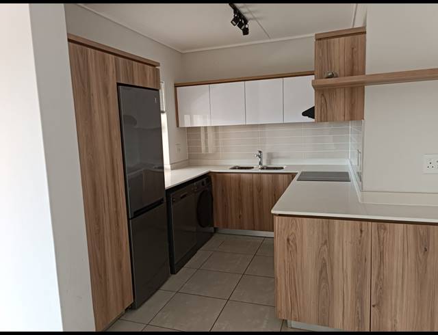 3 BEDROOM APARTMENT TO LET IN BALLITO CENTRAL